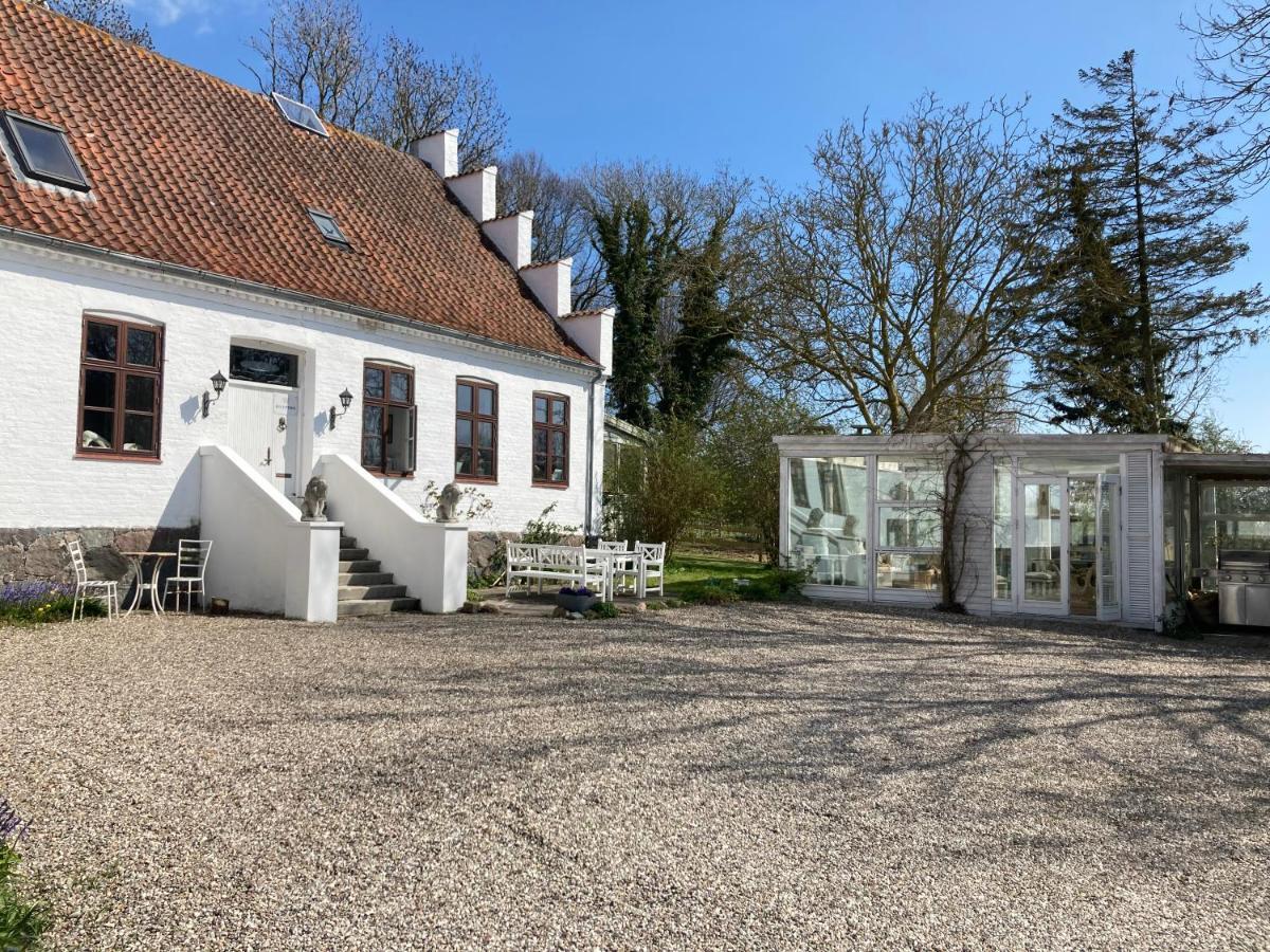 Skelby Praestegaard Gedser Exterior foto